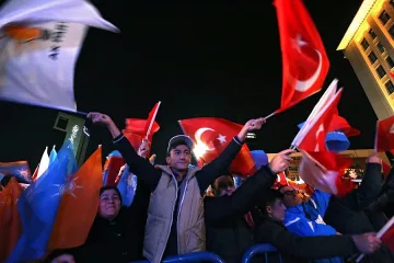 Ердоган пита народа за конституцията