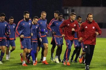 Палят такси с хървати в Атина