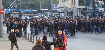 Полицейски бунт блокира държавата (ОБЗОР)