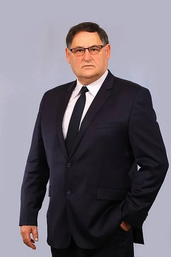 Полицай влиза с ревизия в Шумен