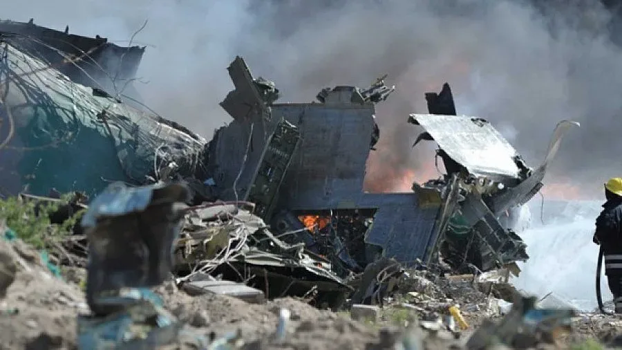 Установена е повреда в опашката на катастрофиралия А321 