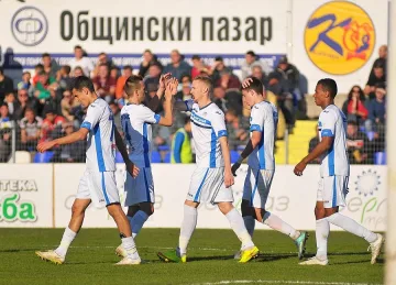 "Левски" мина леко през "Монтана"