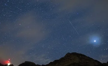 Ученик със златен медал на Международна олимпиада по астрономия