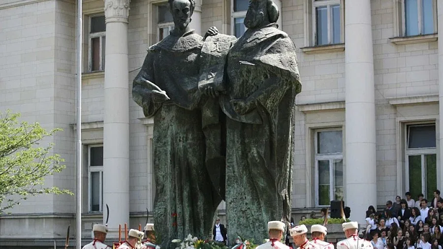 Плевнелиев стана патрон на Националната библиотека