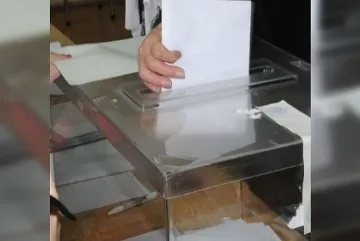 Отстраниха от СИК съпруга на кандидат за кмет на Хасково