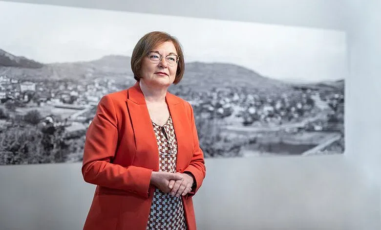 Кметове скочиха: Пълни сме с туристи. Нямаме нито ток, нито вода