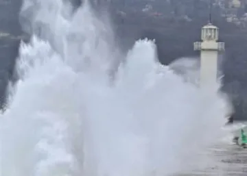 Очевидец от Варна: Страшно е, не съм виждала подобно нещо!