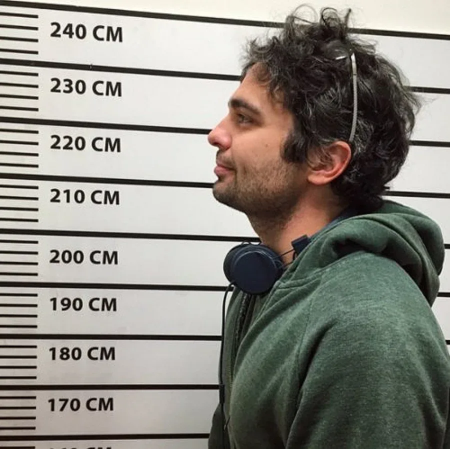 Алекс Станишев - от "Хъшове" до Кейти Холмс