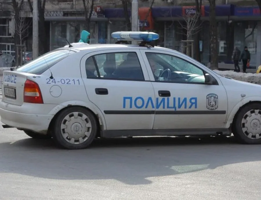 Жандармерия в ромския квартал в Сливен