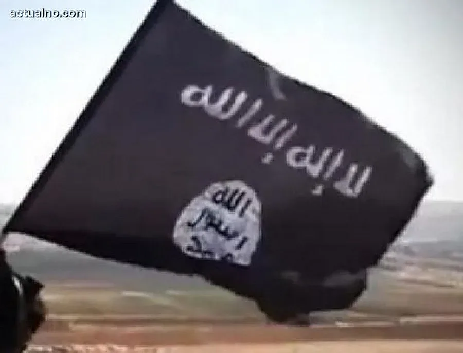 Въздушни удари по ИД в Либия