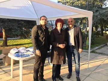 Кандидат за кмет на варненския район се срещна с граждани 