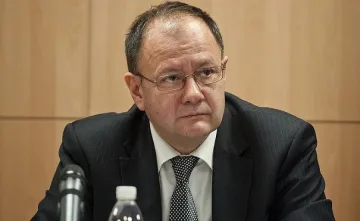 Миков: България се връща в мутренските години