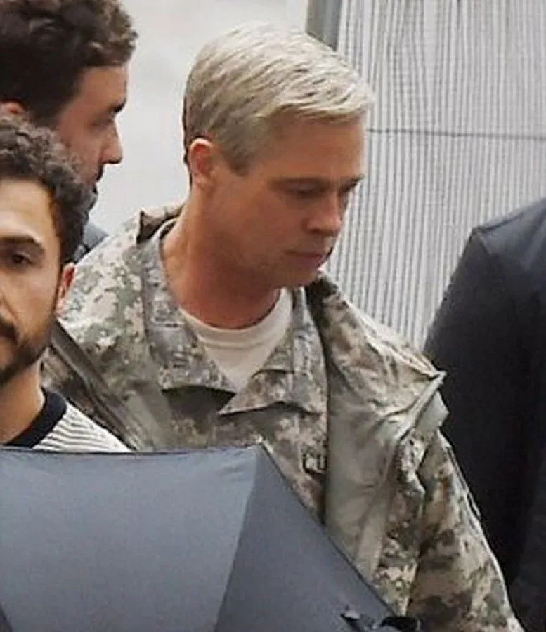 Брад Пит посивя