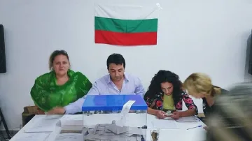 Сънародниците ни в чужбина казаха "да" на референдума