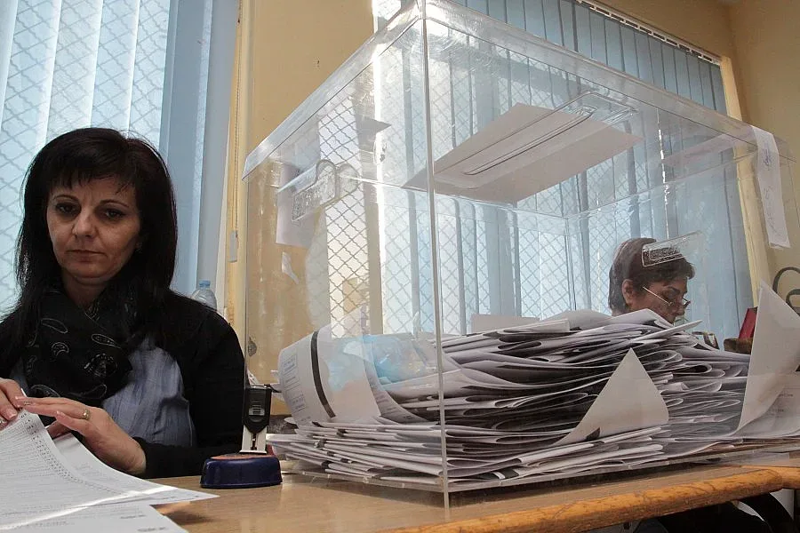 Сензация в Хасково, равенство в Сливен