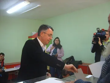 Хасан Азис гласува за успеха на Кърджали