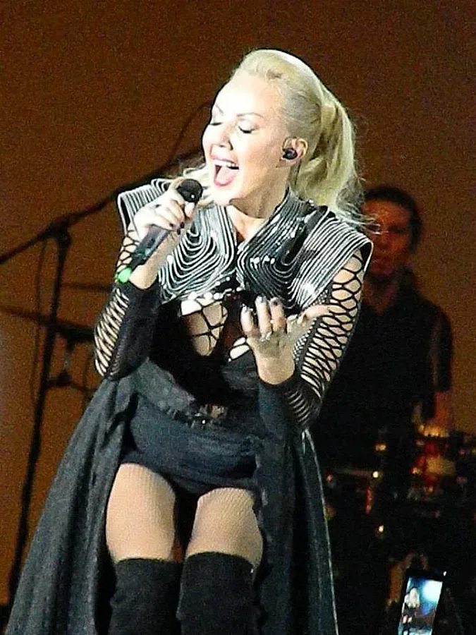 Три часа сръбско с Лепа Брена (ВИДЕО)