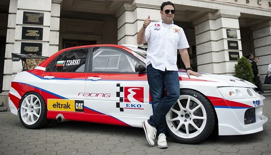 Царски отнесе 3 години пробация