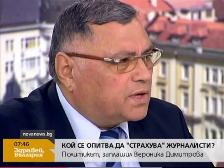 Цацаров поиска имунитета и на партиен лидер, заплашил журналист