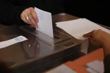 Във Варна приемат денонощно сигнали за нарушения по време на изборите