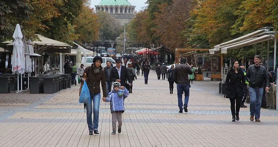 Слънце в деня за размисъл