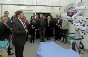 Иван Портних присъства на представянето на микроскоп
