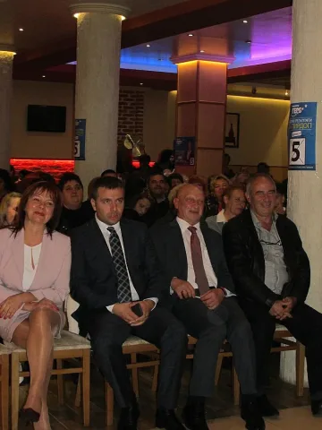  Цветанов: Най-правилния избор за община Пирдоп  е Донка Бикова