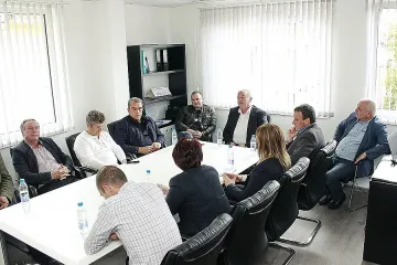 Вяра Церовска се срещна с представители на КРИБ – Перник