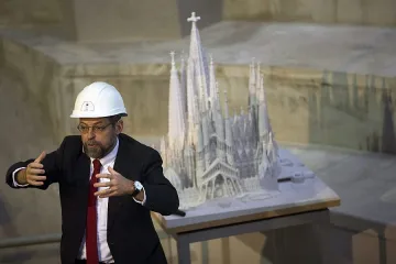 „Саграда Фамилия" става най-високият храм в Европа