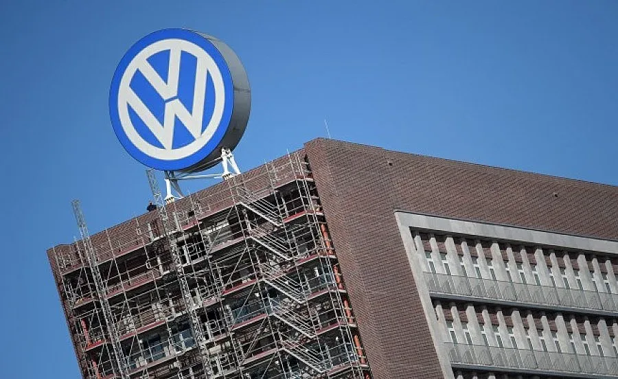 "Фолксваген" изтеглят още 3 млн. автомобила