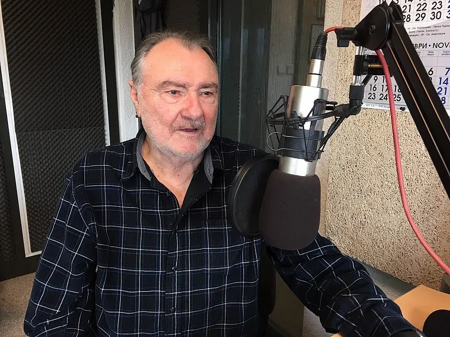 Васил Михайлов озвучи клип за наградата Супербранд на майонеза „Краси”