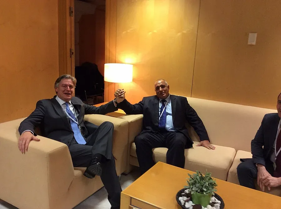 Борисов проведе работна среща с генералния секретар на ЕНП