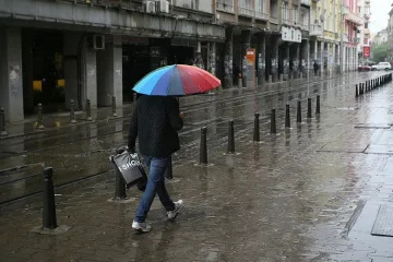 Температурите падат, идват валежи
