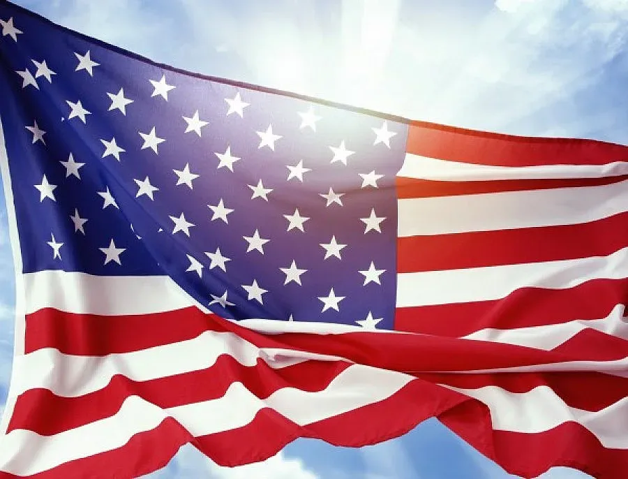 САЩ пак на прага на фалит по дълга