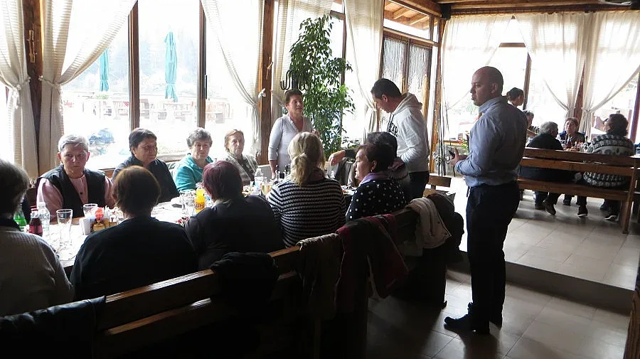 Кандидати за съветници на среща с планинари