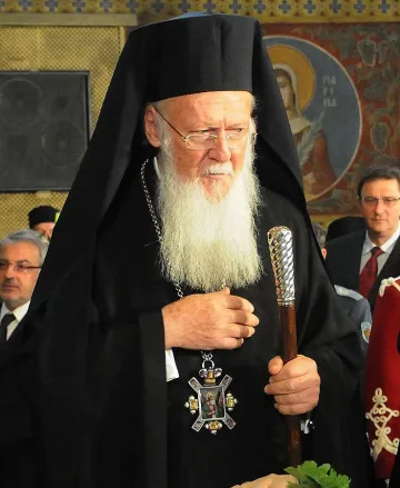 Двама патриарси ще благославят сираците на МВР (ОБЗОР)