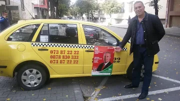 Милан Богдански кара „таксито на КМЕТА" в Благоевград