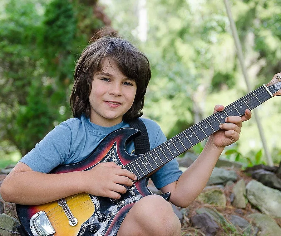 9-годишният Виктор от Бруклин прослави Трън