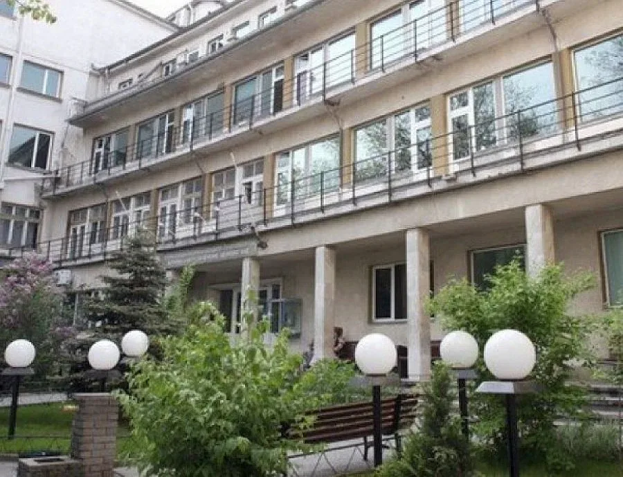 Прегледи по домовете за родилки и дечица