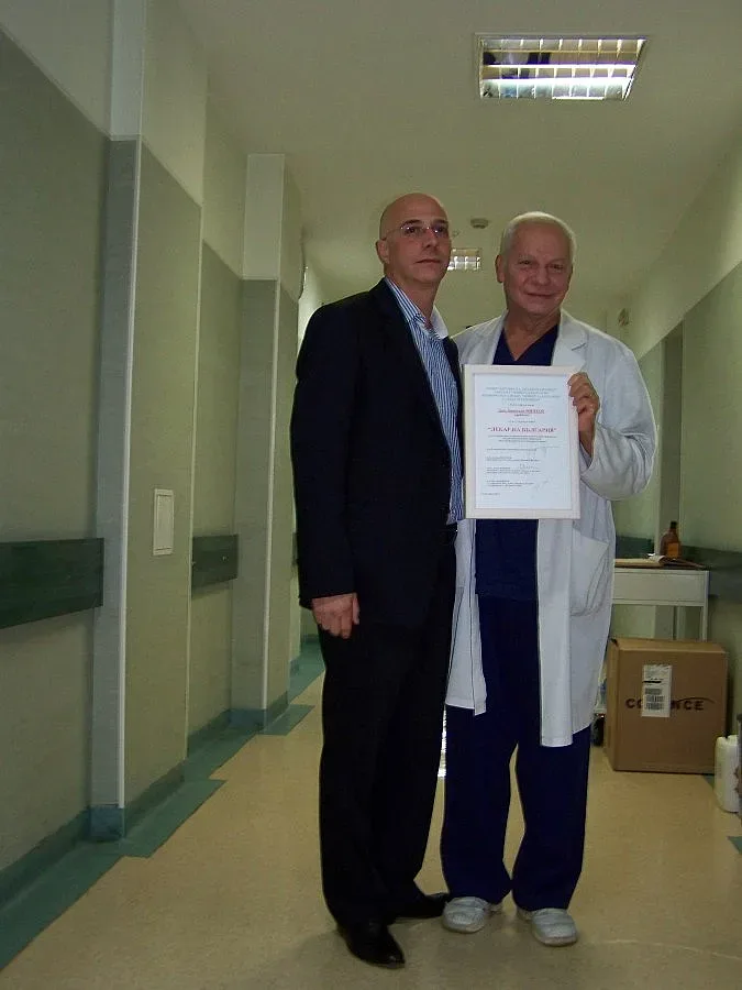 Доц. д-р Божидар Финков получи званието „Лекар на България"