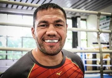 Кобрата се завърна с победа на ринга