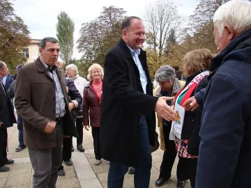 Миков с десант в подкрепа на кандидатите на БСП в Исперих и Кубрат