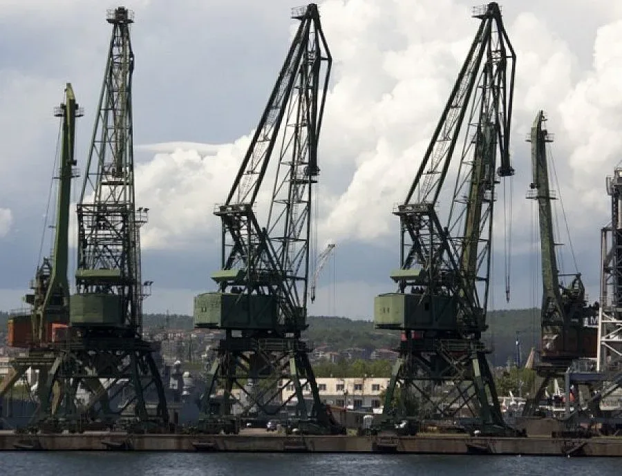 Турски кораб бедства край Варна