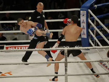 3000 гледаха галата по кикбокс в София