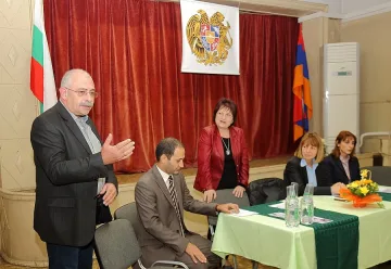 Фандъкова се срещна с представители на арменската общност в столицата