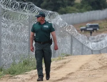 Унгария затвори границата с Хърватия