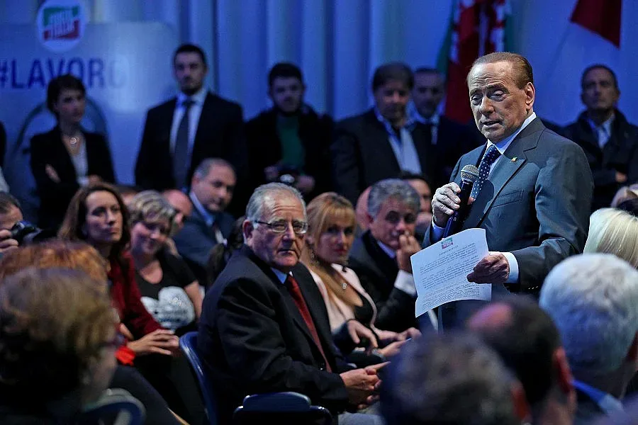 Силвио се върна в политиката