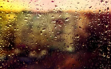 Слаб дъжд в събота