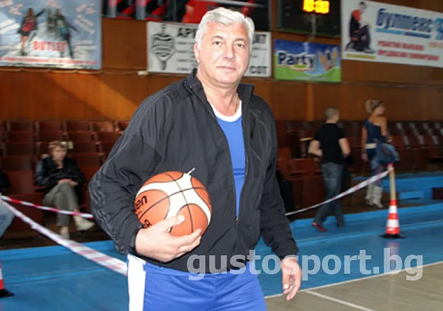 Здравко Димитров ще участва във възпоменателен баскетболен мач
