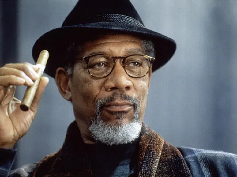 Морган Фрийман с най-секси глас 